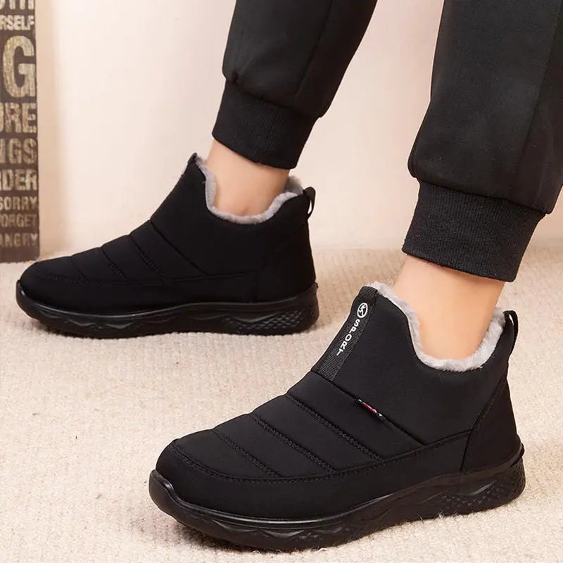 Womens Zip Up Ankle Boots with Fur Lining and Rubber Sole in Red Or Black for Winter