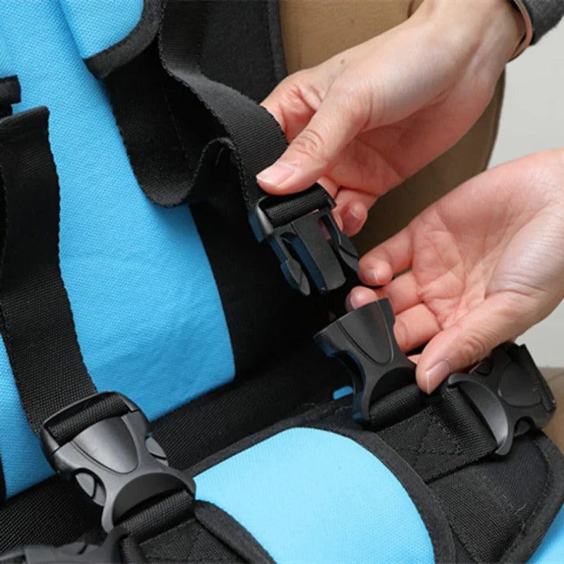 Child Travel Seat With Compact Design
