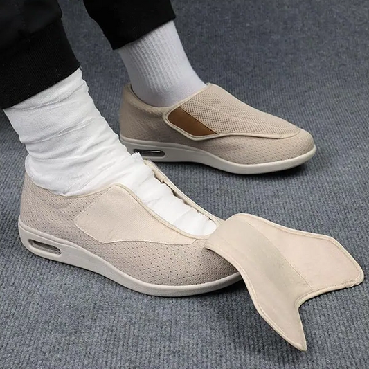 Wide Diabetic Shoes for Swollen Feet
