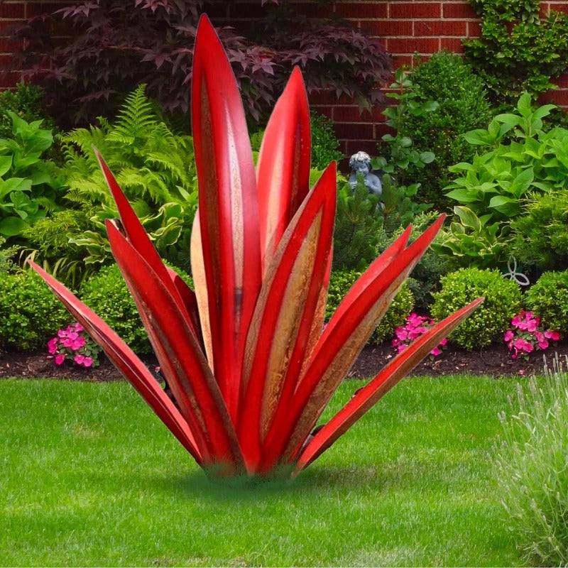 Decorative Plant Sculpture Featuring Agave Americana In Metal