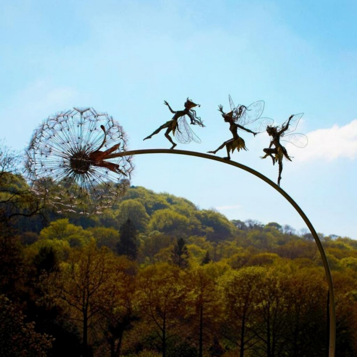 Perfect Wonderland Garden Decoration -The naughty Spirits Are Dancing