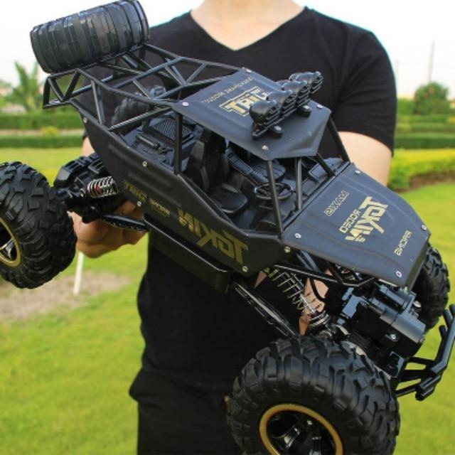 Monster Truck 4x4 Off Road Rock Crawler Vehicle