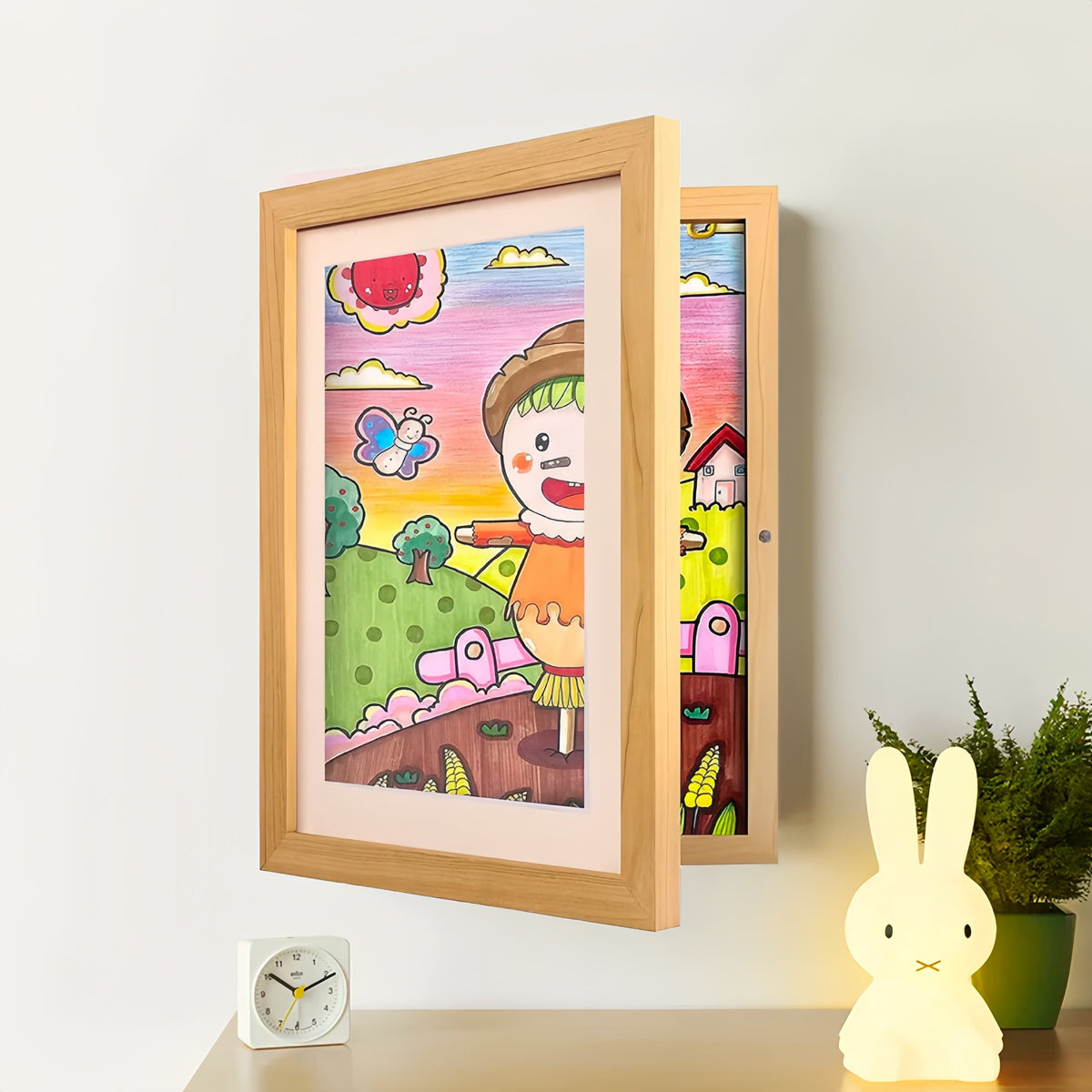 Children's Art Display Frame with Magnetic Latch and 150-Sheet Storage