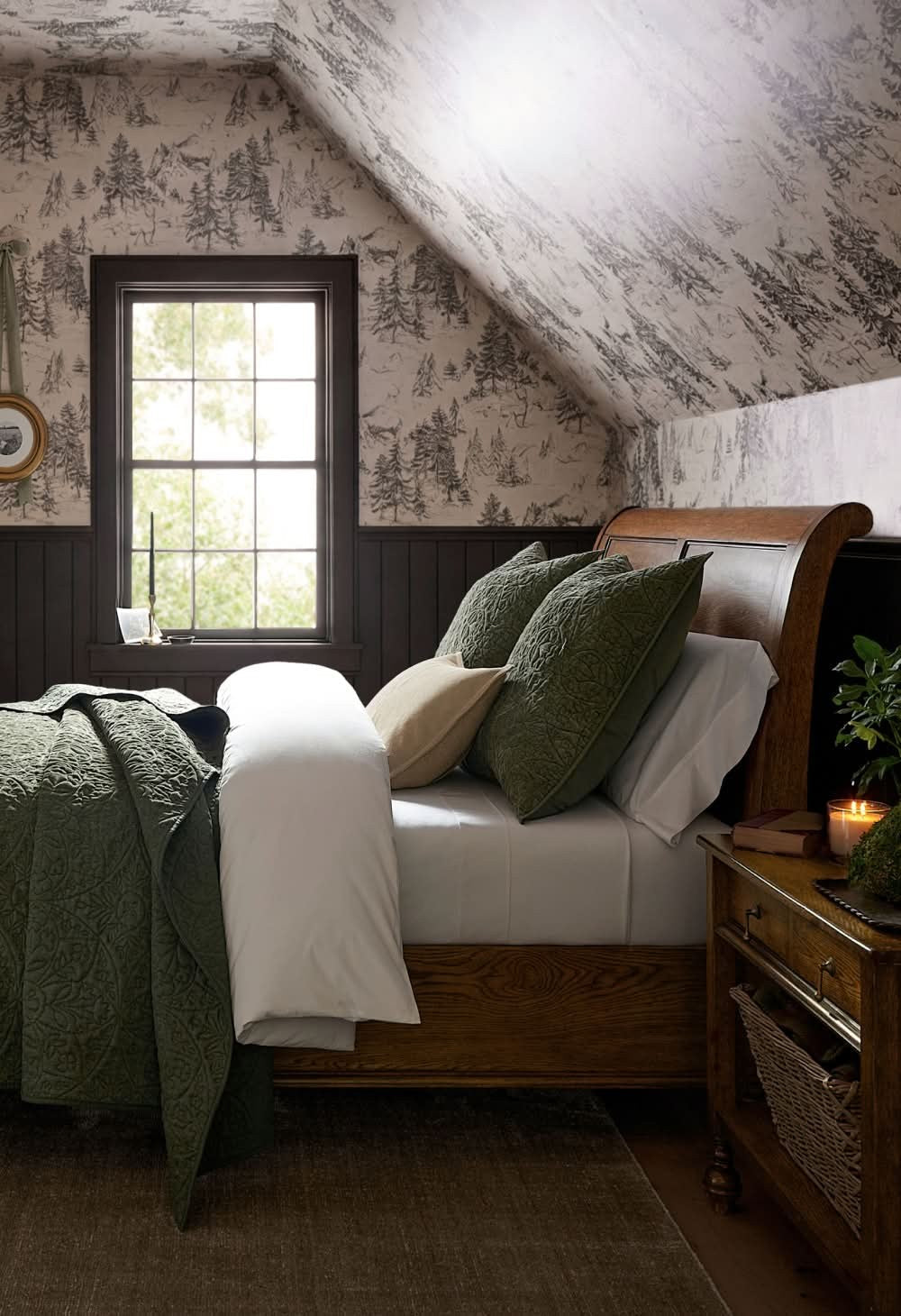Ultra Soft Double Sided Faux Fur Blanket with Ribbed Texture Design