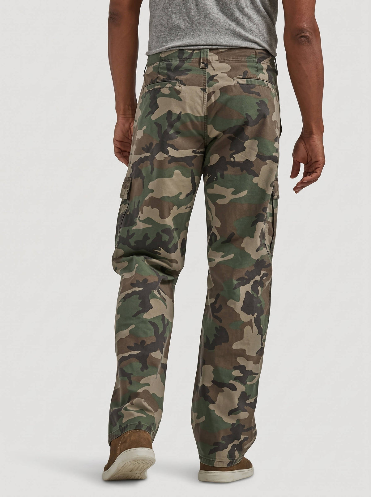 Stretch Twill Cargo Pants with Six Pockets and Relaxed Fit for Men