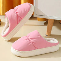Heated Slippers with Detachable Cable and Non-Slip Base for Men and Women