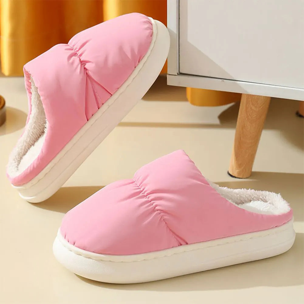 Heated Slippers with Detachable Cable and Non-Slip Base for Men and Women
